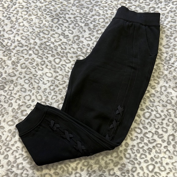 lululemon athletica Pants - Lululemon Braided Detail HR Joggers